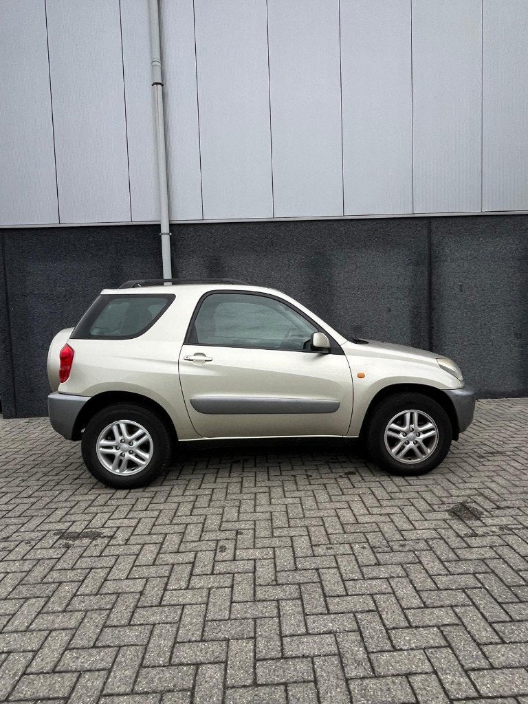 Toyota RAV4, Autos, Toyota, Achat, Entreprise, Boîte manuelle, Beige