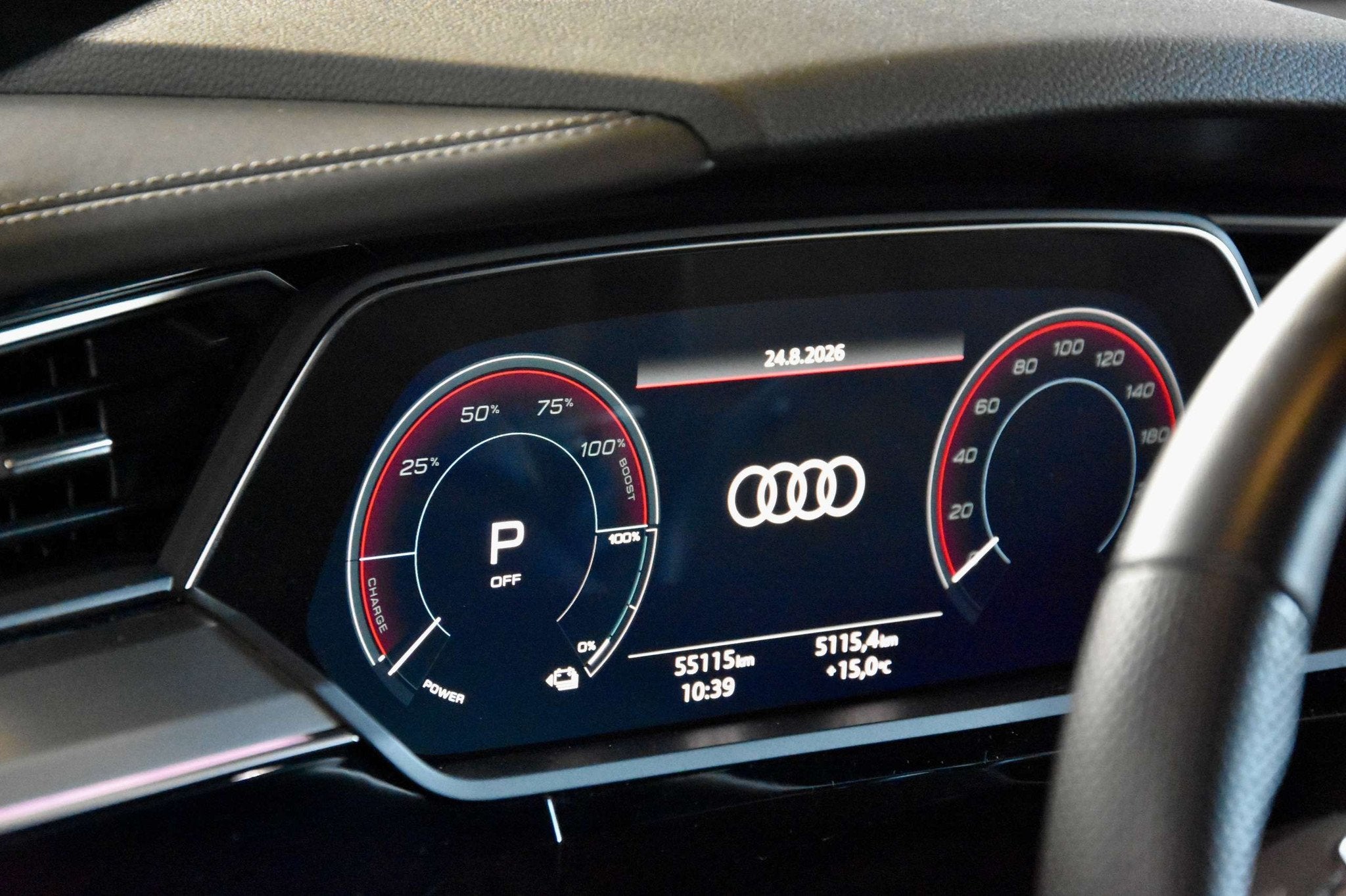 Audi SQ8 e-tron *FULL ELECTRIC* S-LINE * 503 PK * NARDO GREY, Automaat, Gebruikt, Zwart, 370 kW