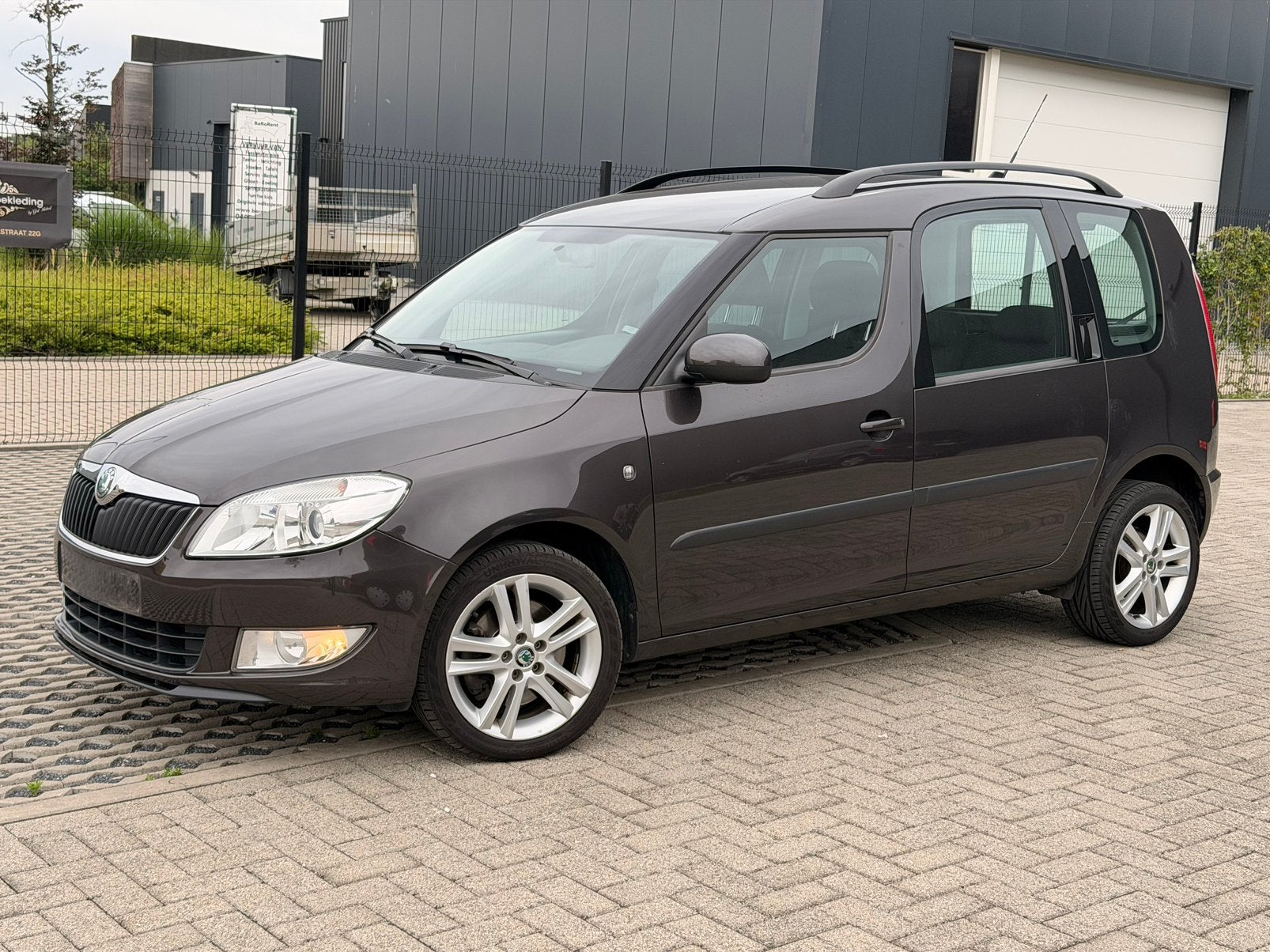 Škoda Roomster 1.2i (2011) 1propriétaire Navi Climatisation, Autos, Euro 5, Boîte manuelle, Noir, 5 portes
