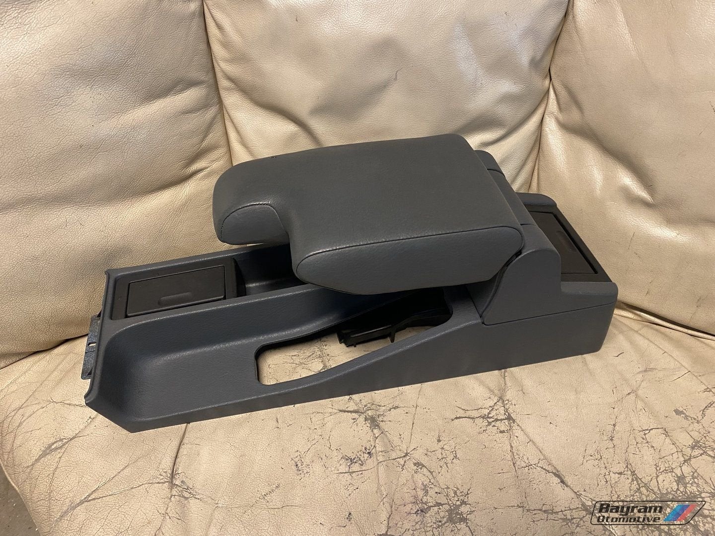 Bmw E36 middenarmsteun grijs coupe sedan touring M3 3-serie, Gebruikt, -, -, Ophalen of Verzenden