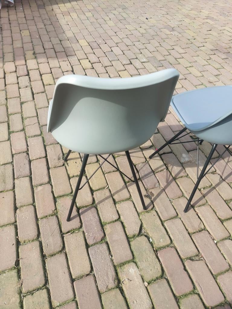 Retro stoelen, Enlèvement, Gris