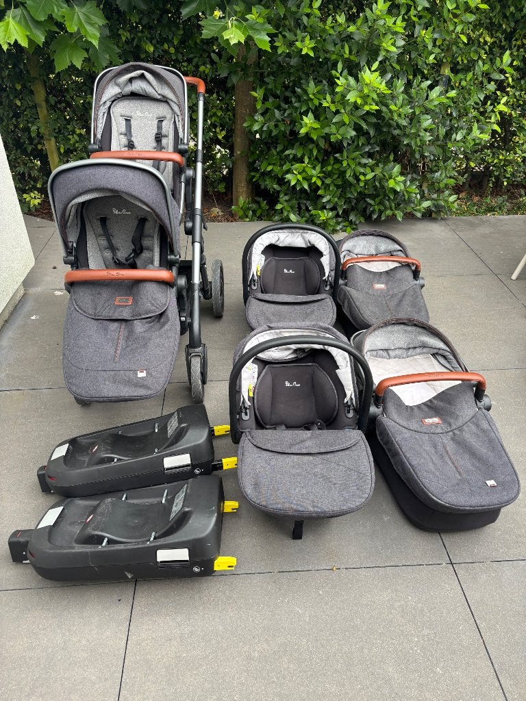 Compleet pakket voor twee kinderwagens + 4 isofix, Kinderen en Baby's, Kinderwagens en Combinaties, Zo goed als nieuw, Duowagen
