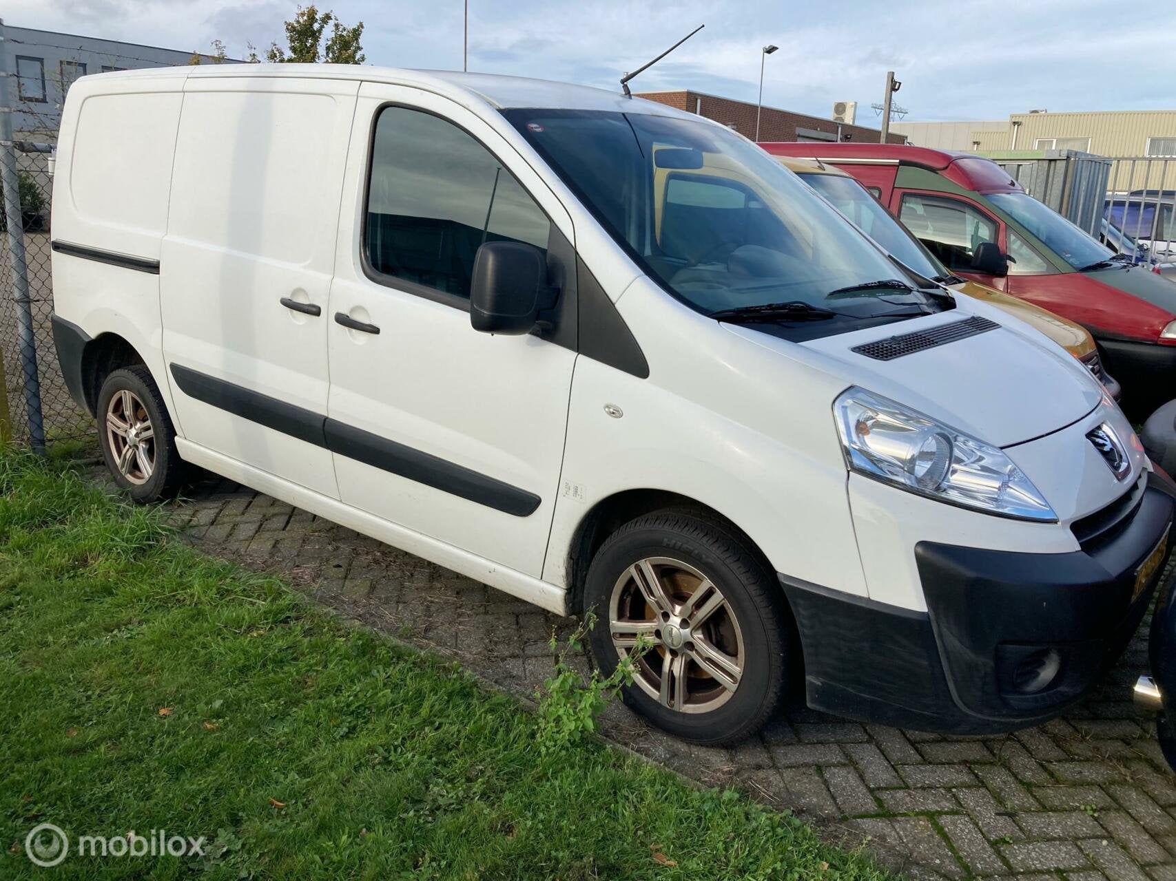 Peugeot Expert 2.0 HDI L1H1 MOTOR DEFEKT, Auto's, Gebruikt, 4 cilinders, Particulier, Euro 4