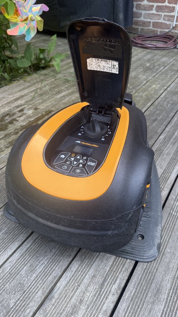 McCulloch Rob S600 robotmaaier, Moins de 20 cm, Utilisé, McCULLOCH, Enlèvement
