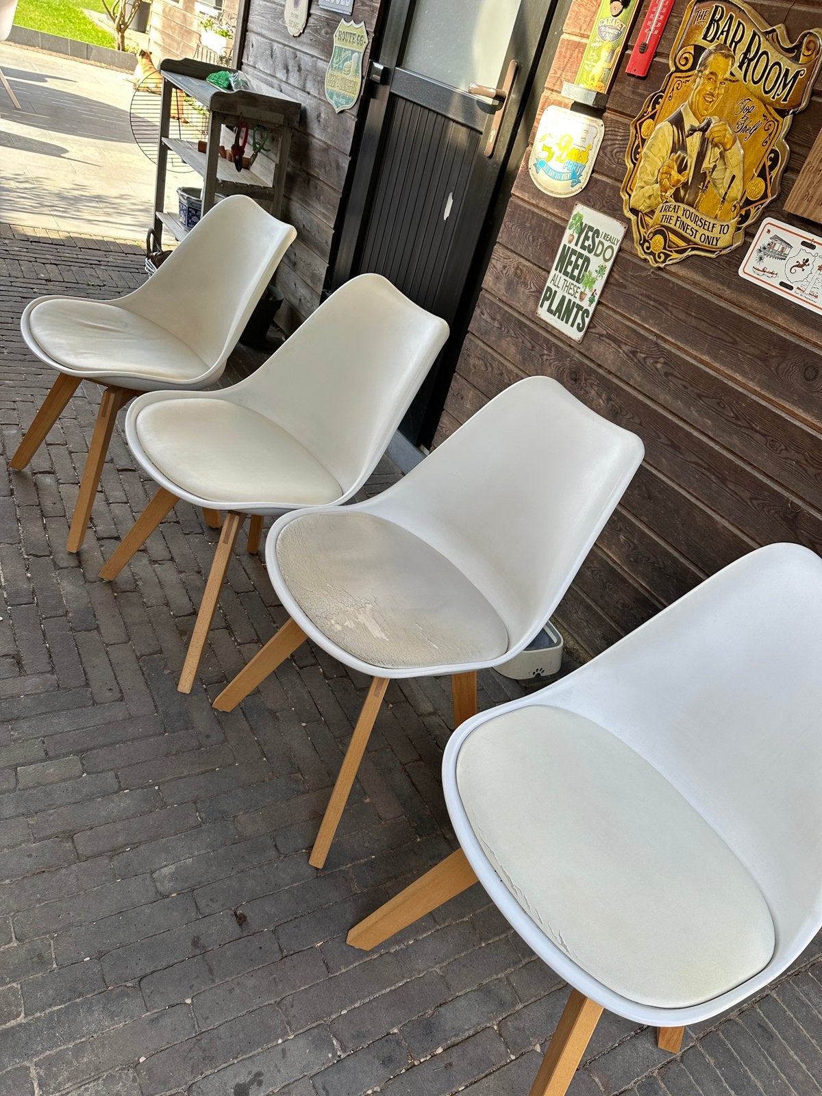 4 sièges baquets blancs, Maison & Meubles, Modern landelijk, Synthétique, Enlèvement, Utilisé