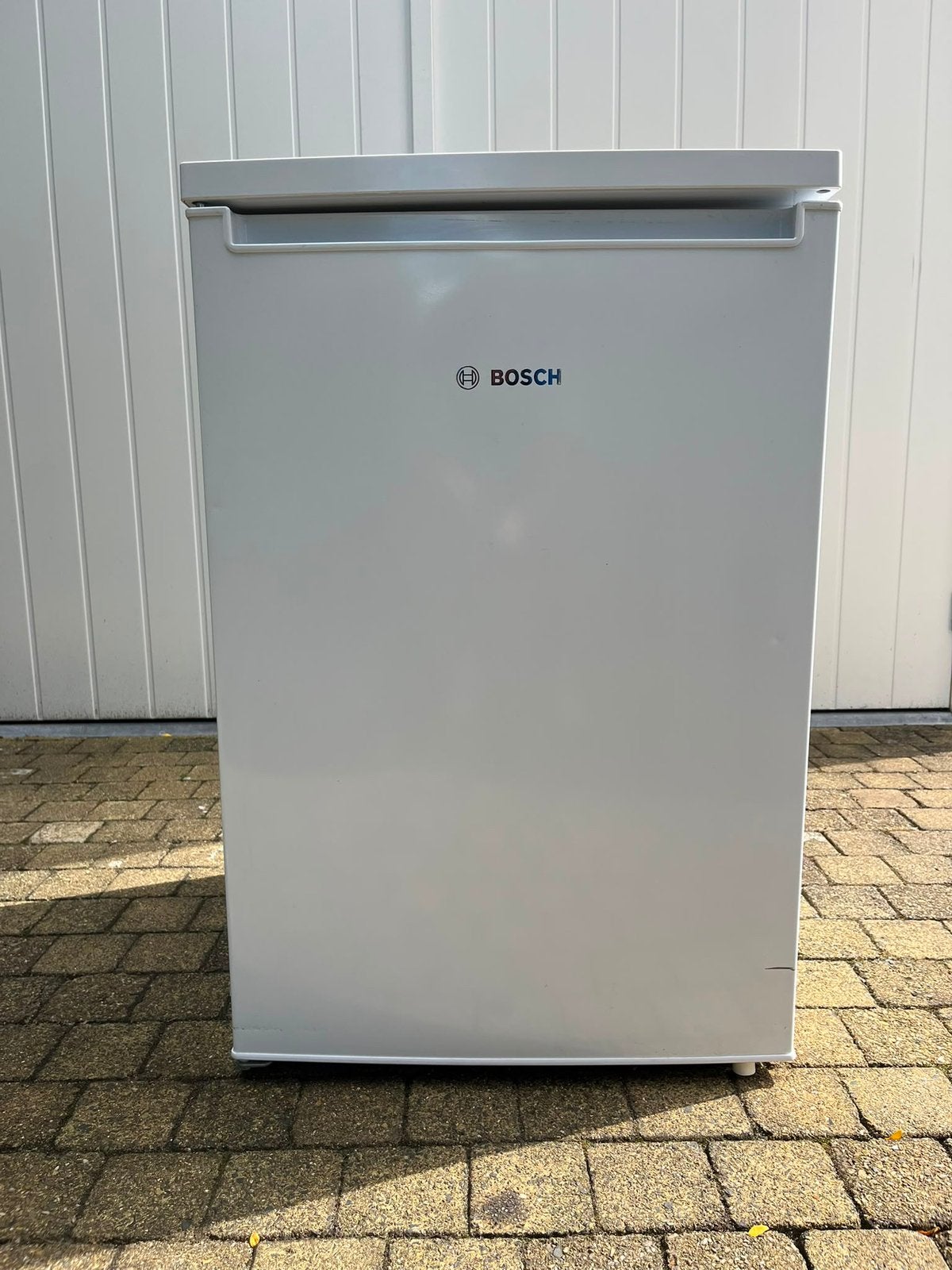 Réfrigérateur Bosch avec petit congélateur en parfait état, Electroménager, Réfrigérateurs & Frigos, Avec compartiment congélateur