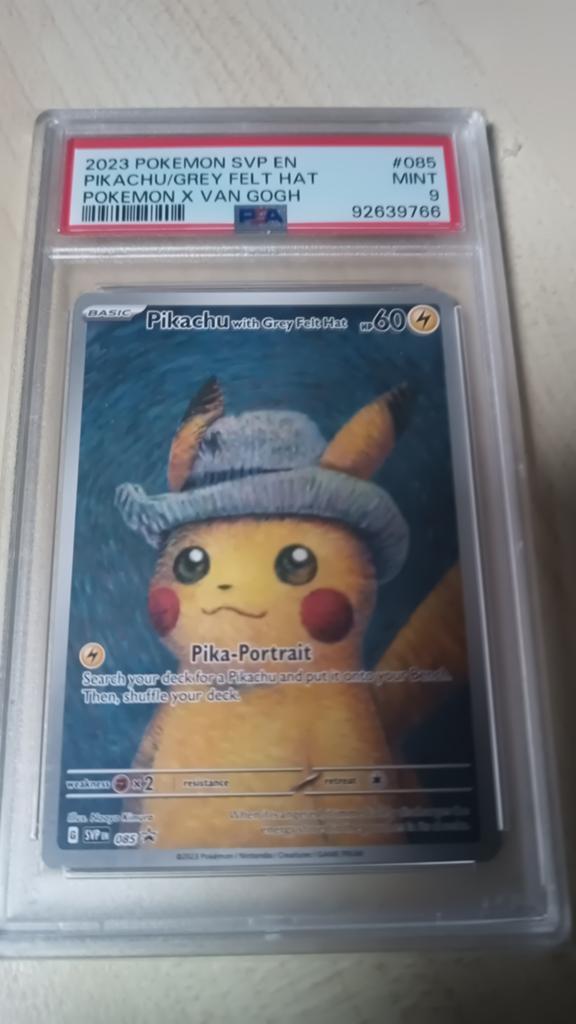 Pokemon Van Gogh Pikachu with Grey Felt Hat PSA 9, Hobby en Vrije tijd, Verzamelkaartspellen | Pokémon, Ophalen of Verzenden