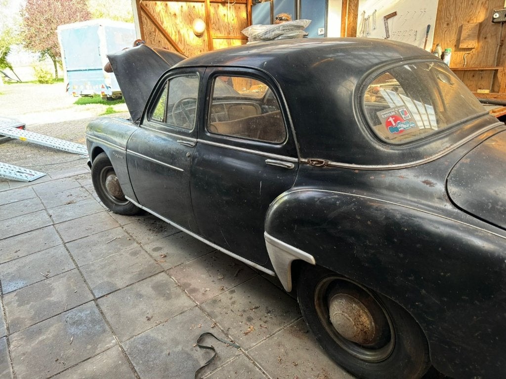 Renault Fregate BJ 1952 geen laswerk, alles dubbel erbij., foto 6