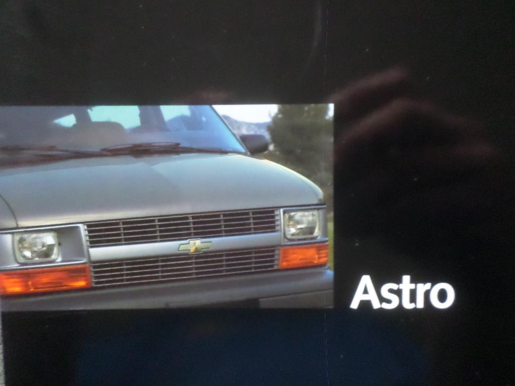Brochure Astro de la nouvelle Chevrolet, Enlèvement ou Envoi, Chevrolet