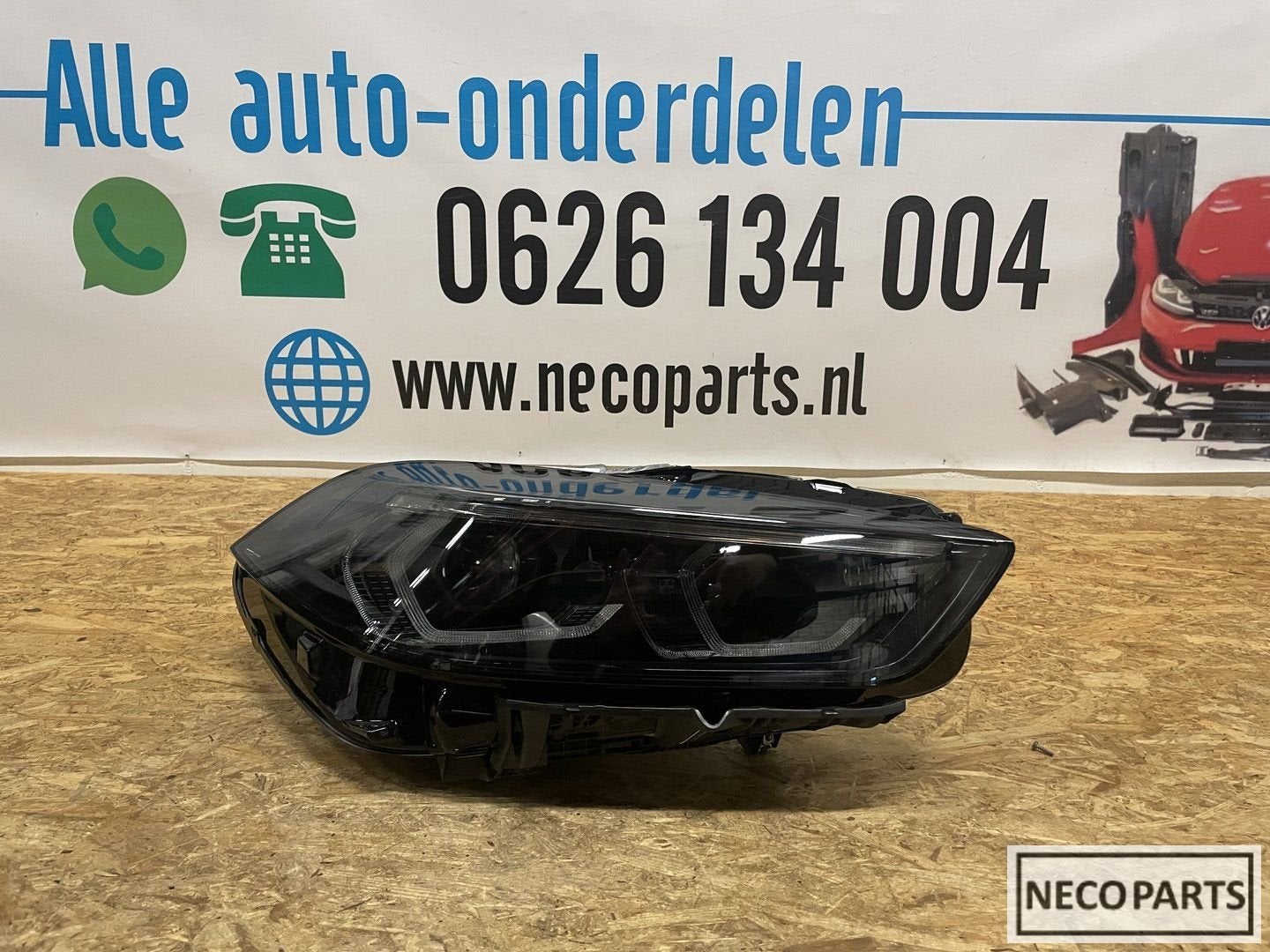BMW 1 SERIE F40 VOL LED KOPLAMP BLACK EDITION 9482808, Autos : Pièces & Accessoires, Éclairage, BMW, Utilisé, Enlèvement ou Envoi