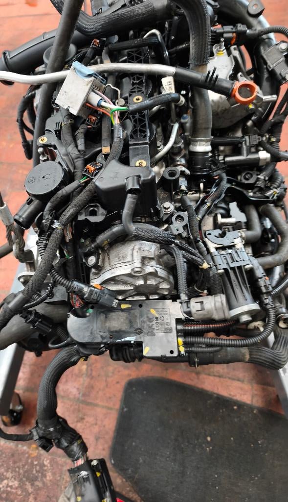 Moteur Peugeot 5008 1.5blue HDI  code DV5R YHZ, Ophalen, Gebruikt, Peugeot
