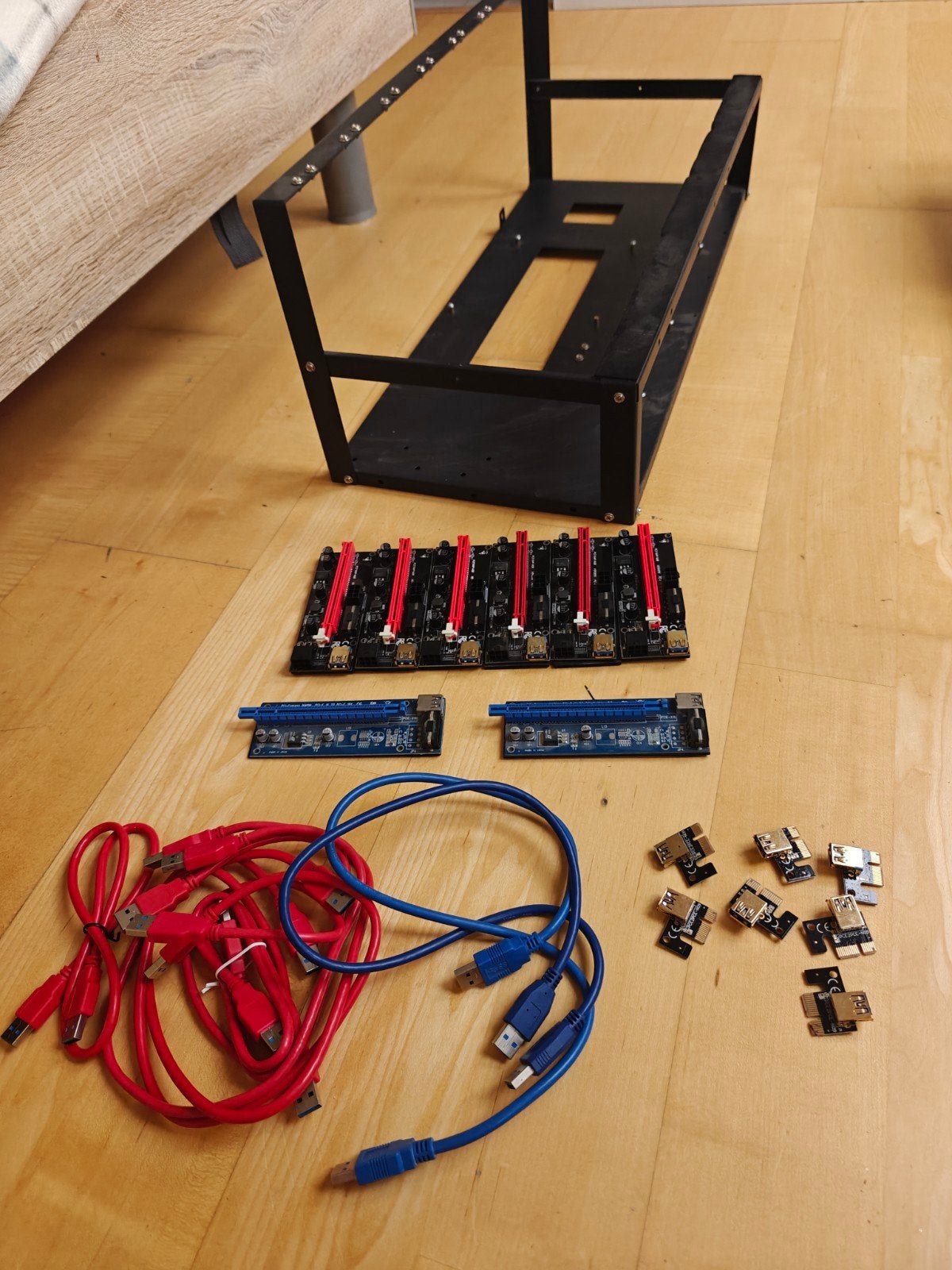 Gpu mining frame / rig, Computers en Software, Computerbehuizingen, Ophalen
