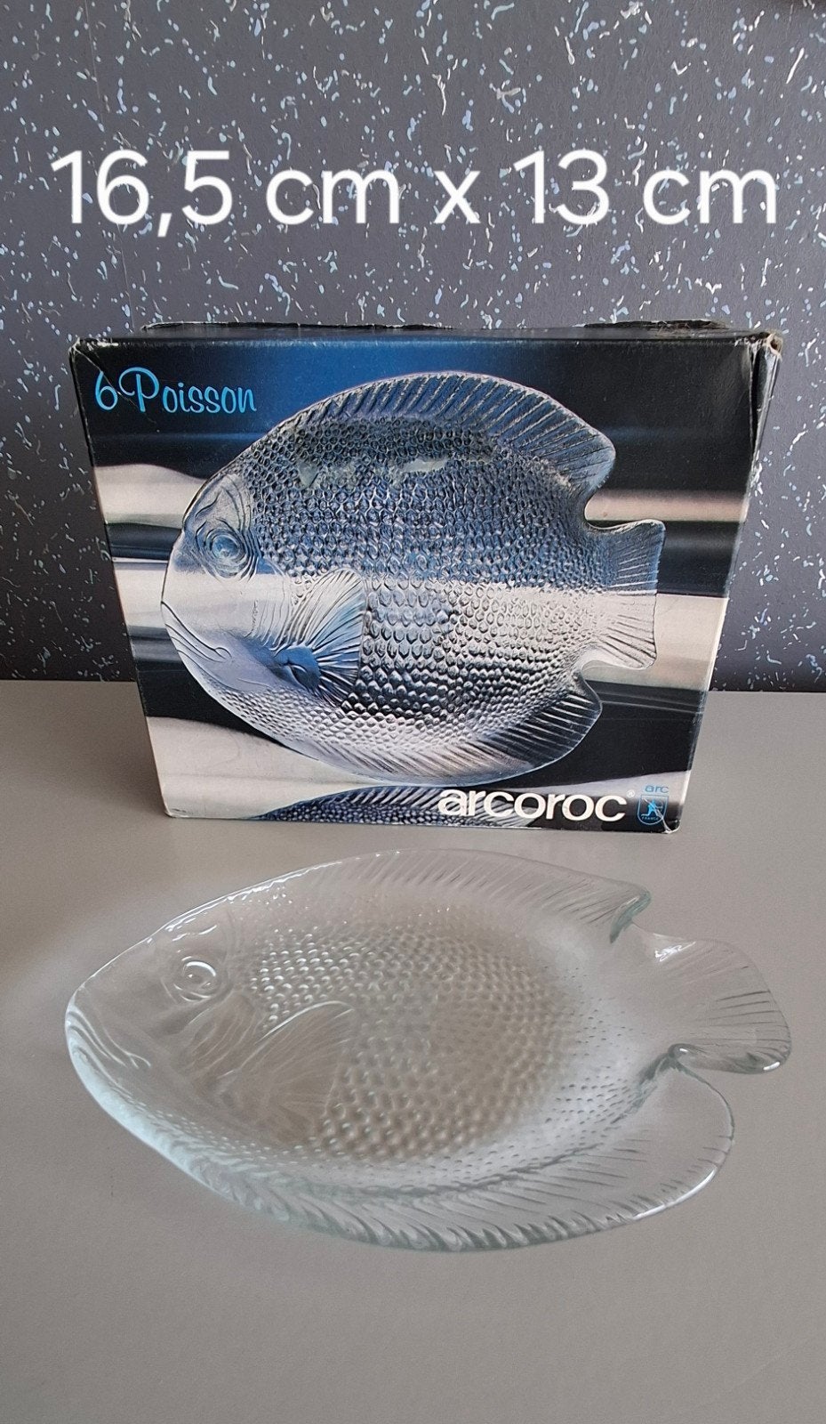 6 plateaux ou 6 assiettes en forme de poisson., Enlèvement