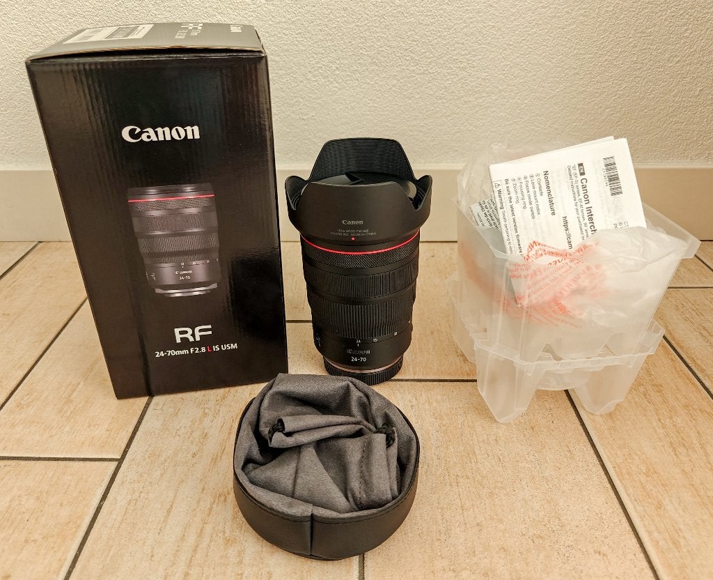 Super mooi Canon RF 24-70mm F/2.8L IS USM objectief te koop, Audio, Tv en Foto, Foto | Lenzen en Objectieven, Canon, Handmatige focus