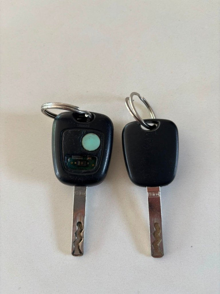 Peugeot 107, Auto's, Peugeot, Euro 5, Stof, 50 kW, Particulier