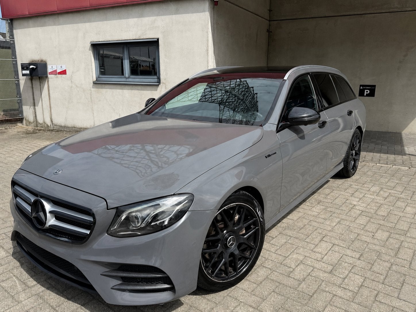 Mercedes Benz E220 - E63 Look, Auto's, Euro 6, 360° camera, Diesel, Particulier