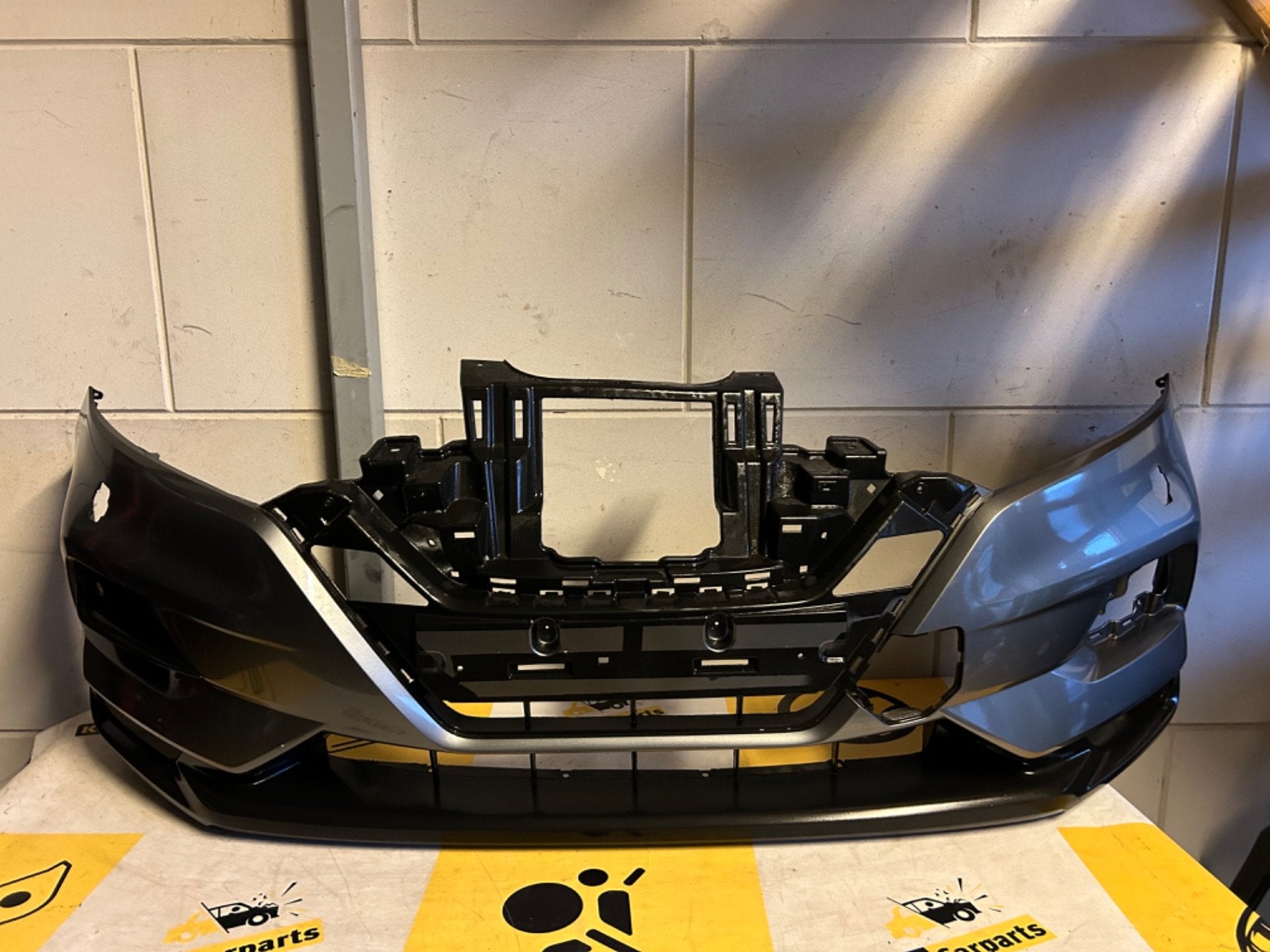 NISSAN QASHQAI FACELIFT 2017-2021 PARE-CHOCS 62022HV00H, Info@fabrikant.eu, Fabrikant BV, Pare-chocs, Fabrikantstraat 1
1000 AA  Amsterdam, NL