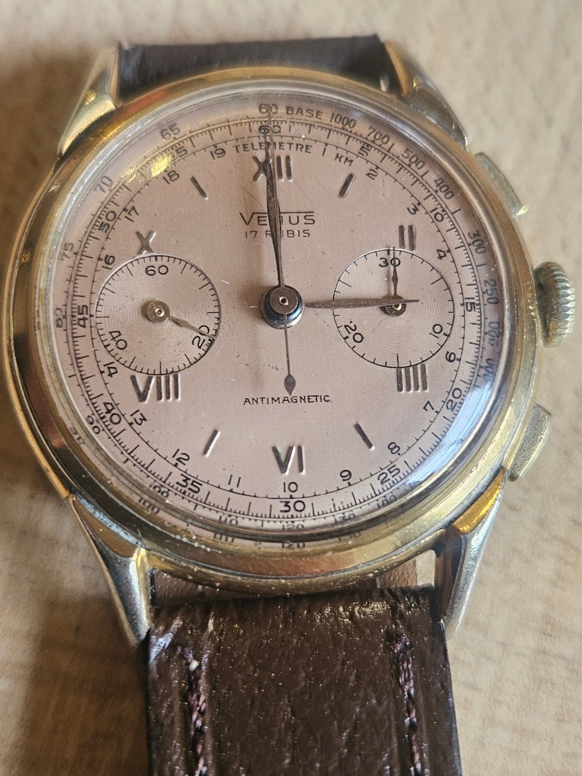 Montre chronographe Venus 17 rubis, Enlèvement ou Envoi
