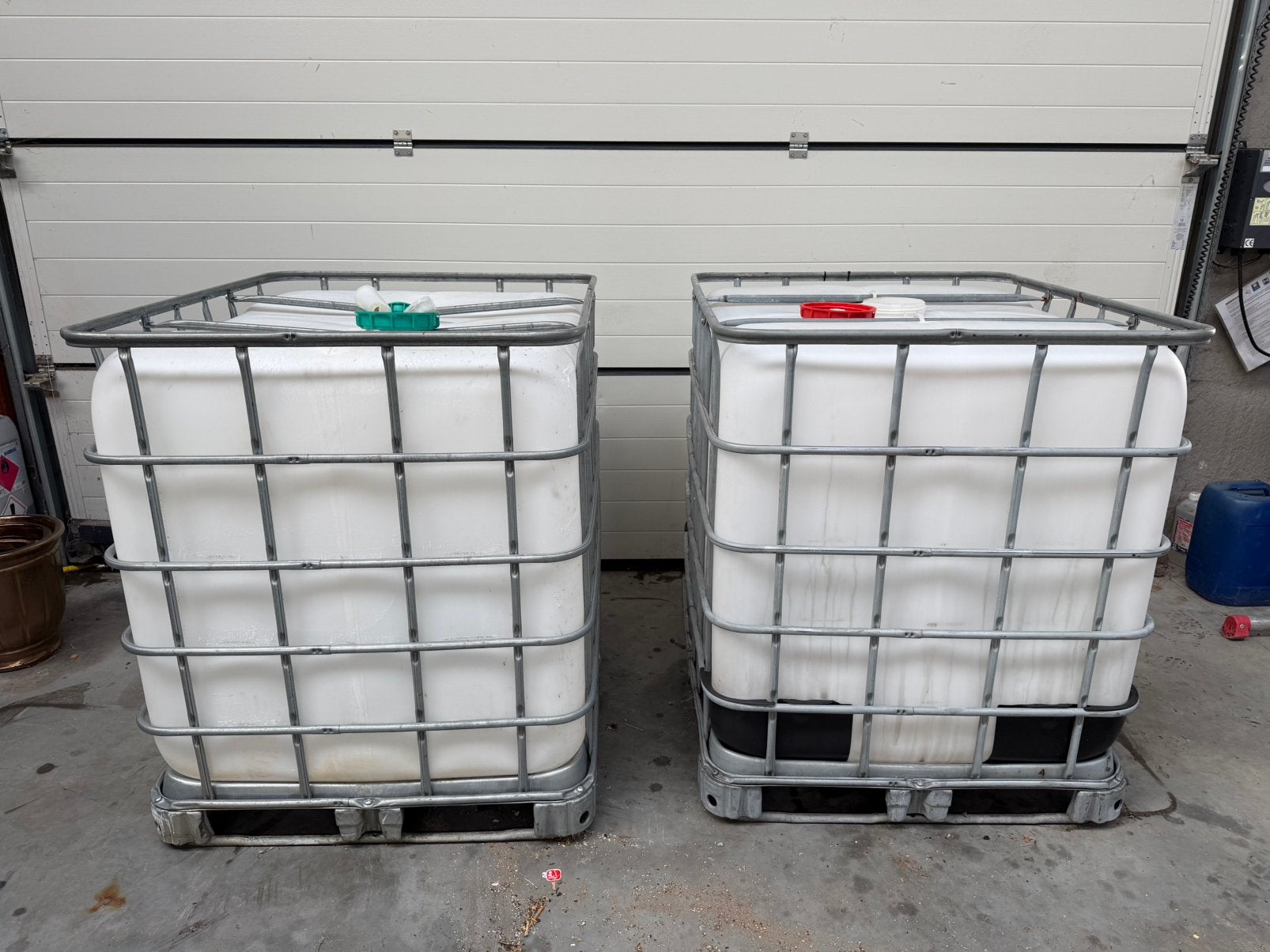 2 x ibc’s, Tuin en Terras, Ophalen, Zo goed als nieuw