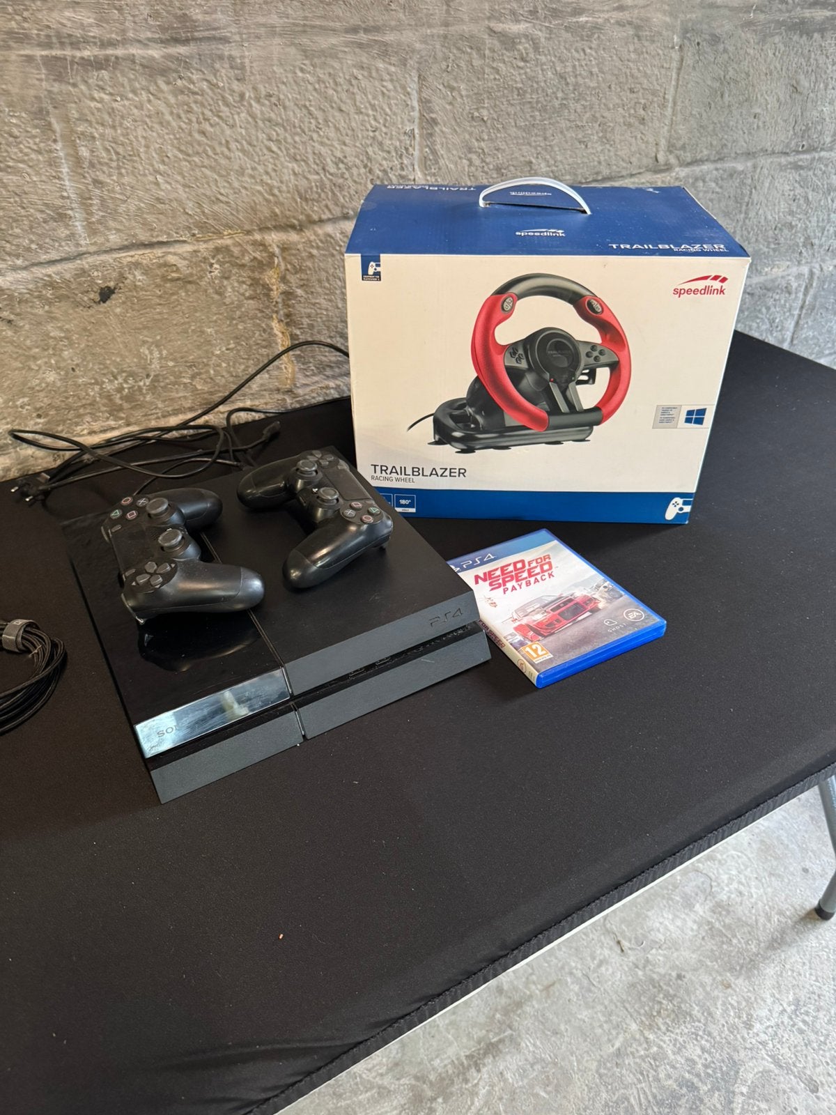 PS4 GAMING PAKKET TE KOOP, Ophalen, Met 2 controllers, Zo goed als nieuw, Slim