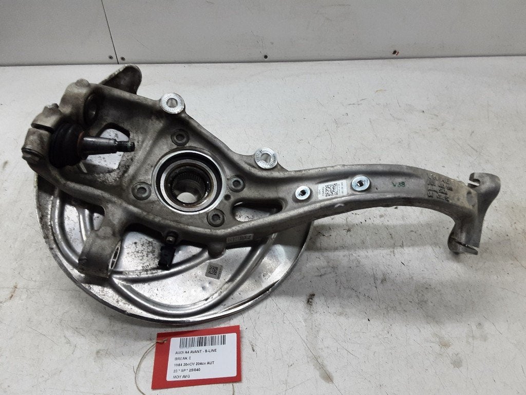 MOYEU DE ROUE AVANT GAUCHE Audi A4 Avant (B9) (8W0407559), Autos : Pièces & Accessoires, Mevr. I. Hauben, Audi, Utilisé, Rue de l'Espoir 34 34
4030  GRIVEGNÉE, BE