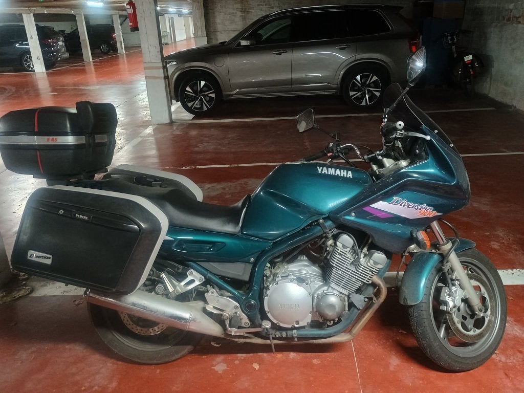 Yamaha XJ900s diversion, Cardan-aandrijving, 4 cilinders, Motorrijbewijs A, Gebruikt