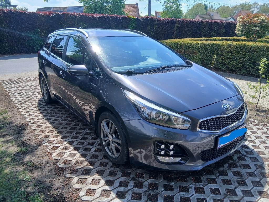 Kia Cee'd te koop, Autos, Kia, 100 kW, Argent ou Gris, Noir, 5 portes