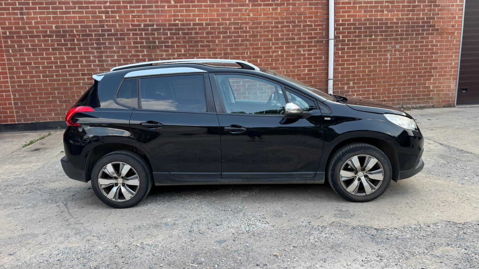 Peugeot 2008 1.6HDI Style Edition Gps Jantes ClimAuto, Euro 5, 93 kW, Entreprise, Boîte manuelle