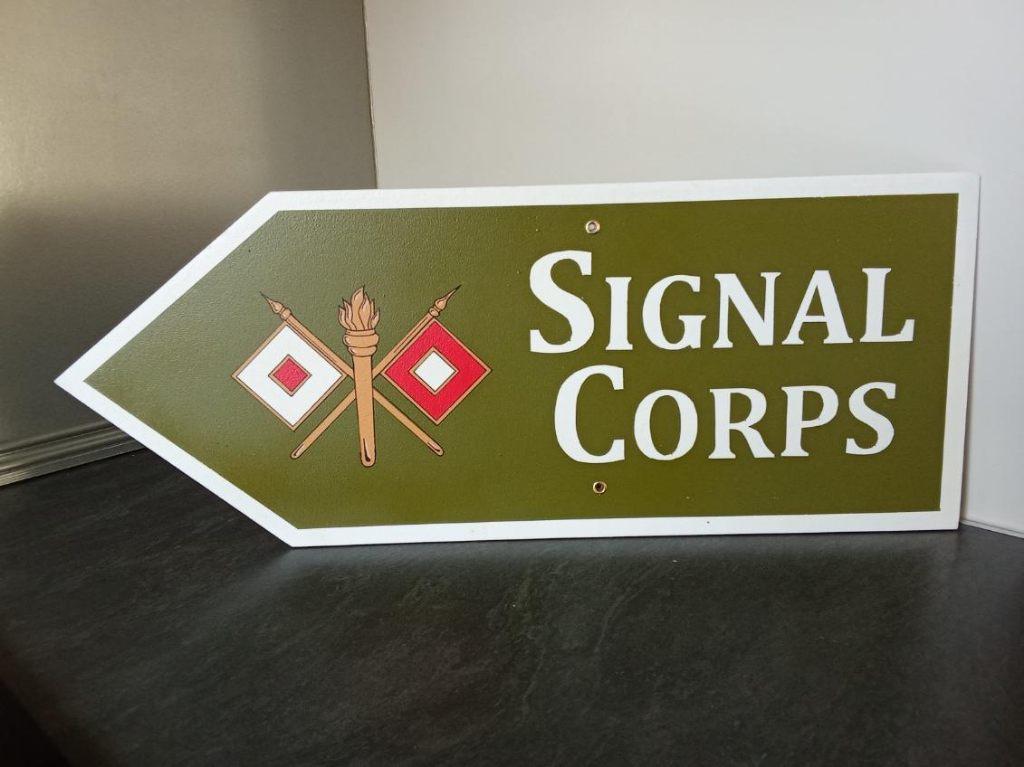 Panneau directionnel US WW2 : SIGNAL CORPS, Enlèvement ou Envoi