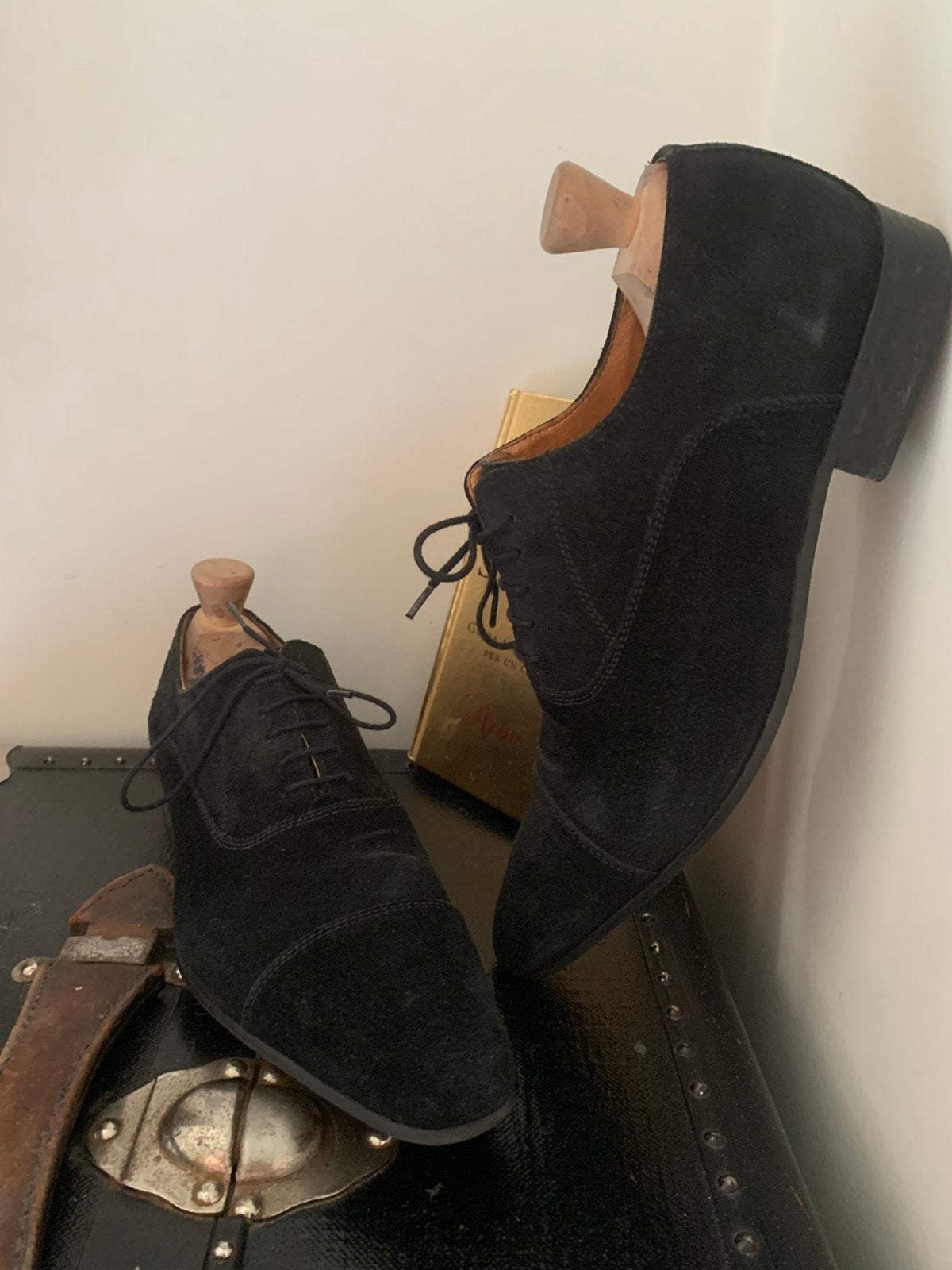 John Mac Grey zwarte suède schoenen T 43, Ophalen of Verzenden, Zo goed als nieuw, Zwart