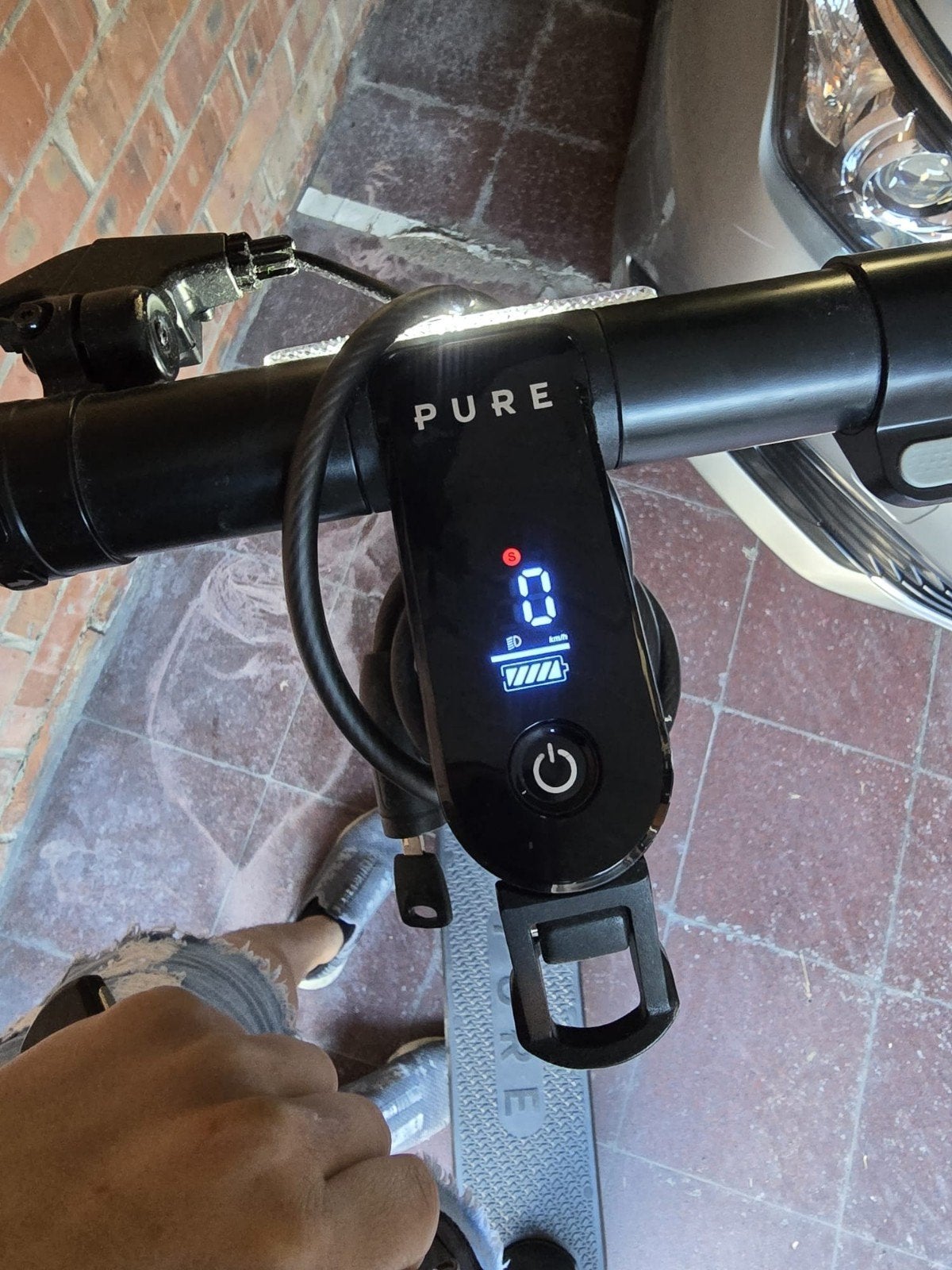 Je vends cette trottinette électrique ; elle a peu servi.vit, Comme neuf, Step électrique (E-scooter), Pure