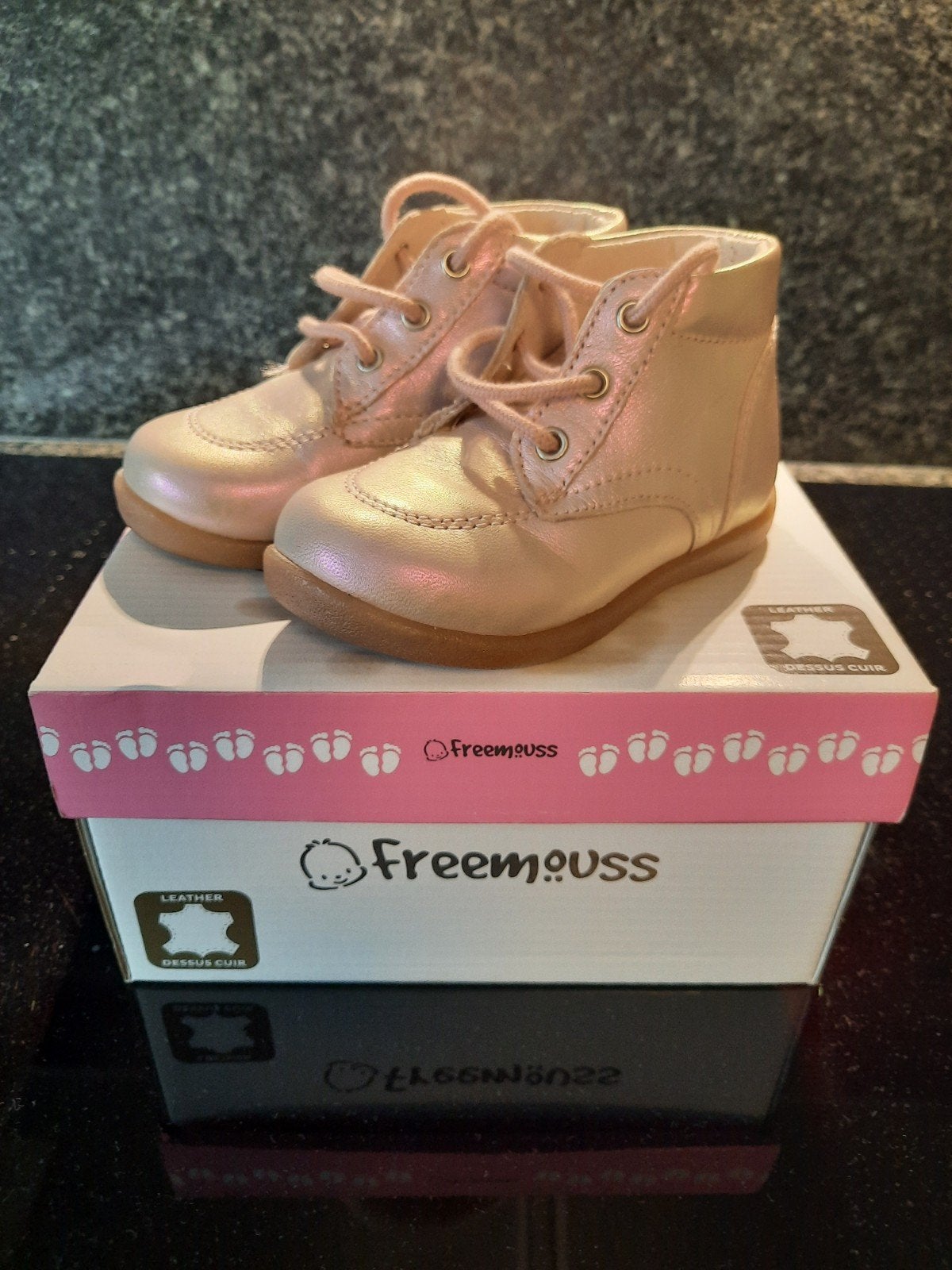 kinderschoenen maat 21 Pink, Enlèvement