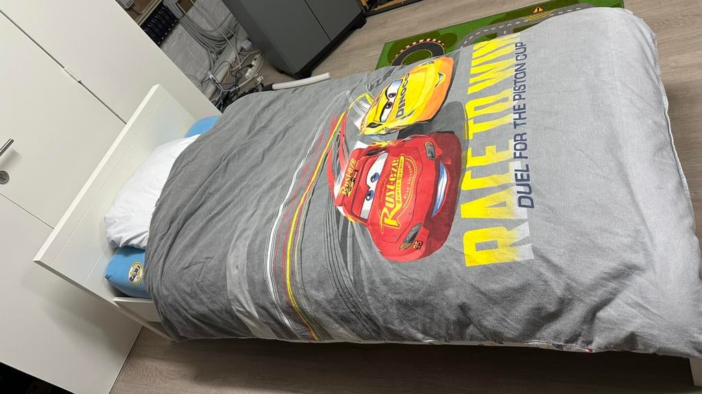 Eenpersoonsbed met matras, Huis en Inrichting, Slaapkamer | Boxsprings, Ophalen, 90 cm, Eenpersoons, Wit