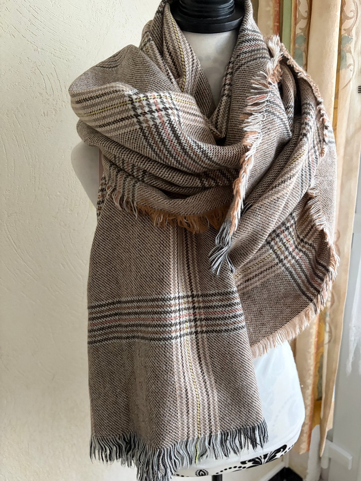 Grote geruite sjaal/ASOS geruite sjaal met franjes, Kleding | Dames, Ophalen of Verzenden, Zo goed als nieuw, Sjaal