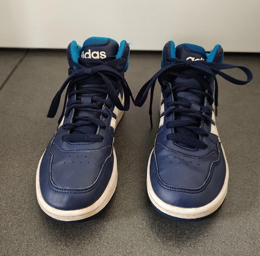 Hoge Adidas sneaker, maat 32, Kinderen en Baby's, Kinderkleding | Schoenen en Sokken, Gebruikt, Schoenen, Jongen, Ophalen of Verzenden