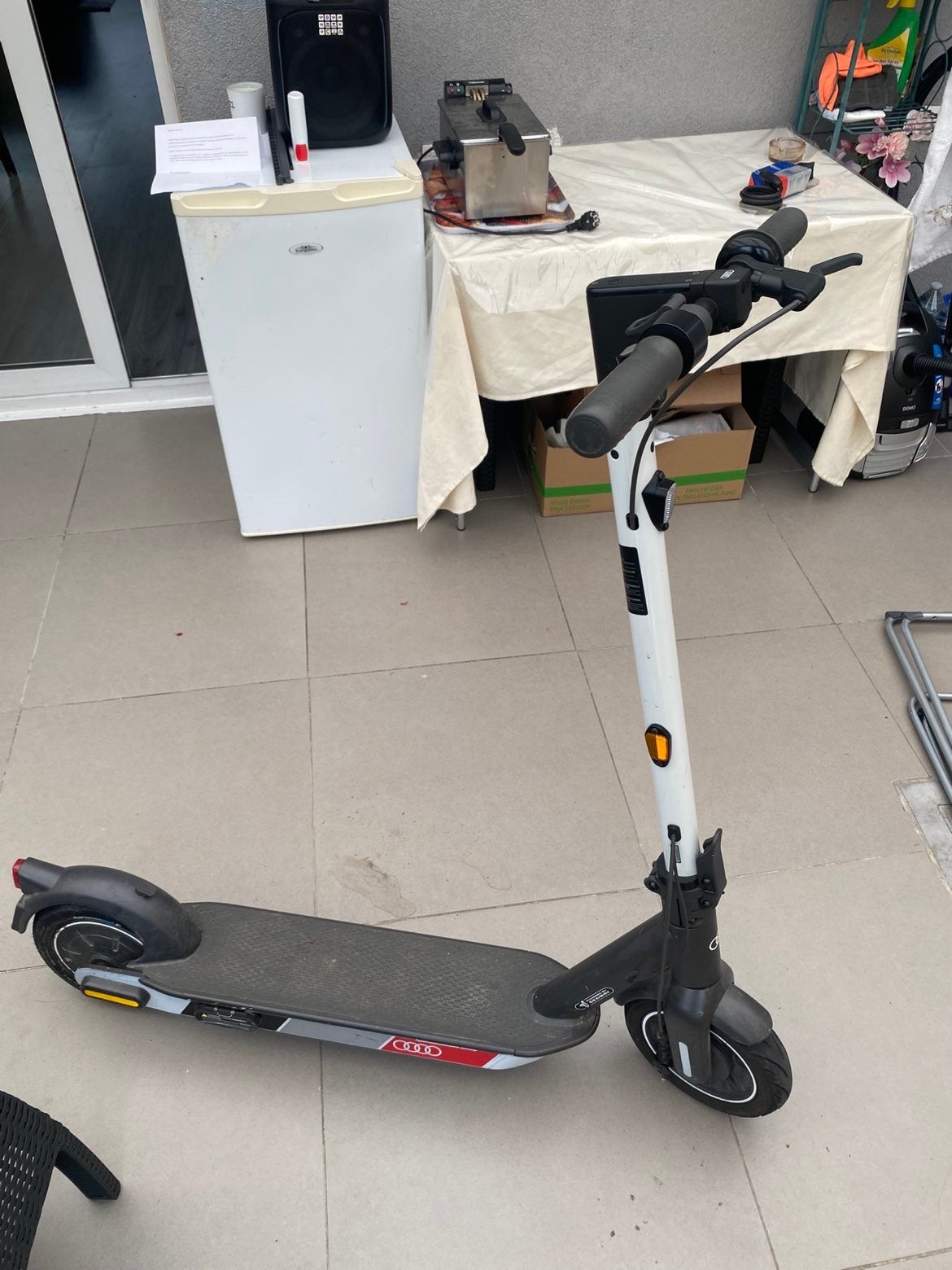 Audi elektrische step by segway, Fietsen en Brommers, Ophalen, Gebruikt, Elektrische step (E-scooter)