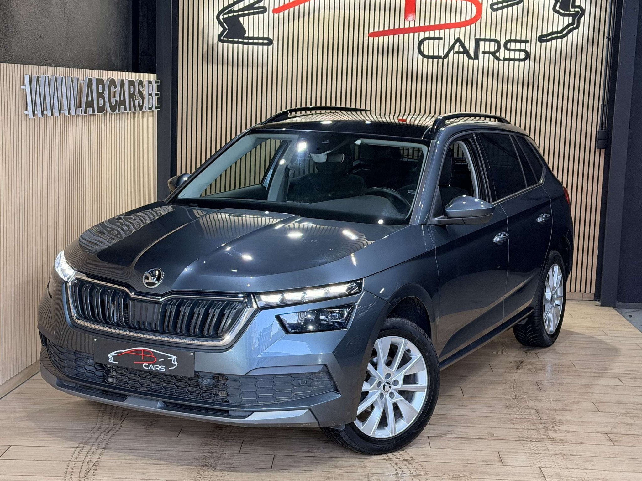 Skoda Kamiq 1.5 TSI Style DSG * GARANTIE 12 MOIS * 1ER PROP, https://public.car-pass.be/vhr/0dce95d7-eb4a-41e1-8f89-42d2d6910587