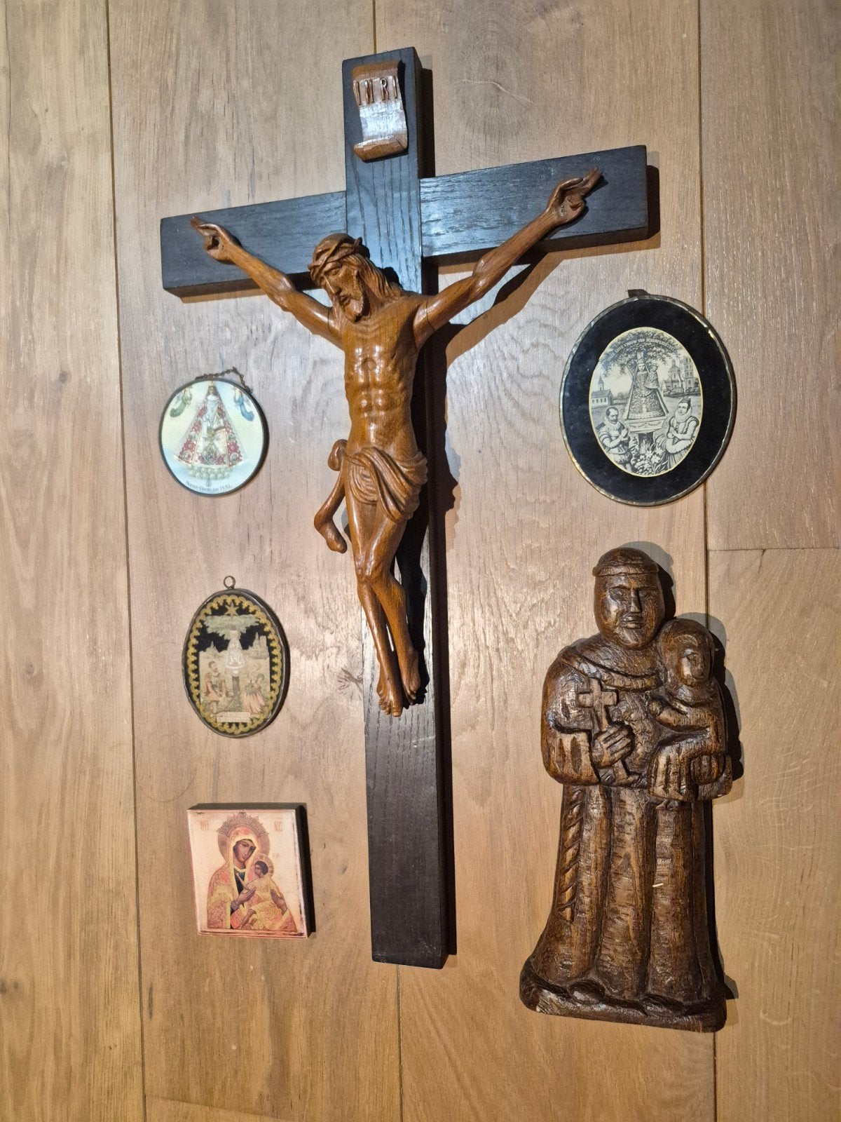 Religieuze voorwerpen, Ophalen