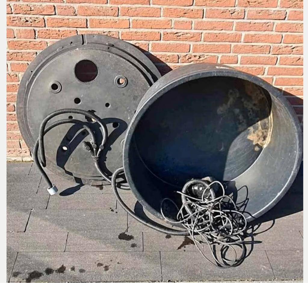 Bassin Ubbink 150L avec couvercle, Enlèvement, Utilisé, Synthétique, Ornement d'eau
