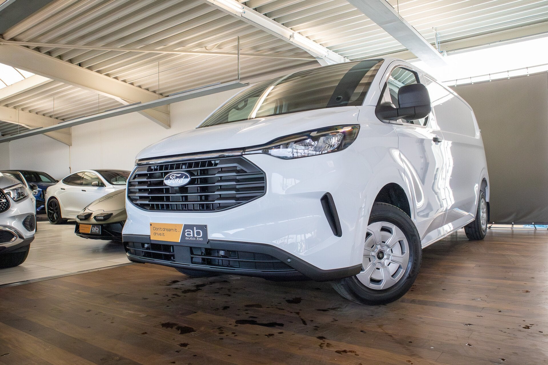 Ford Transit Custom V710 320L L2 TREND, 2.0, 3 ZITPL, AUTOM, Autos, Camionnettes & Utilitaires, Achat, 4 portes, Entreprise, 3 places