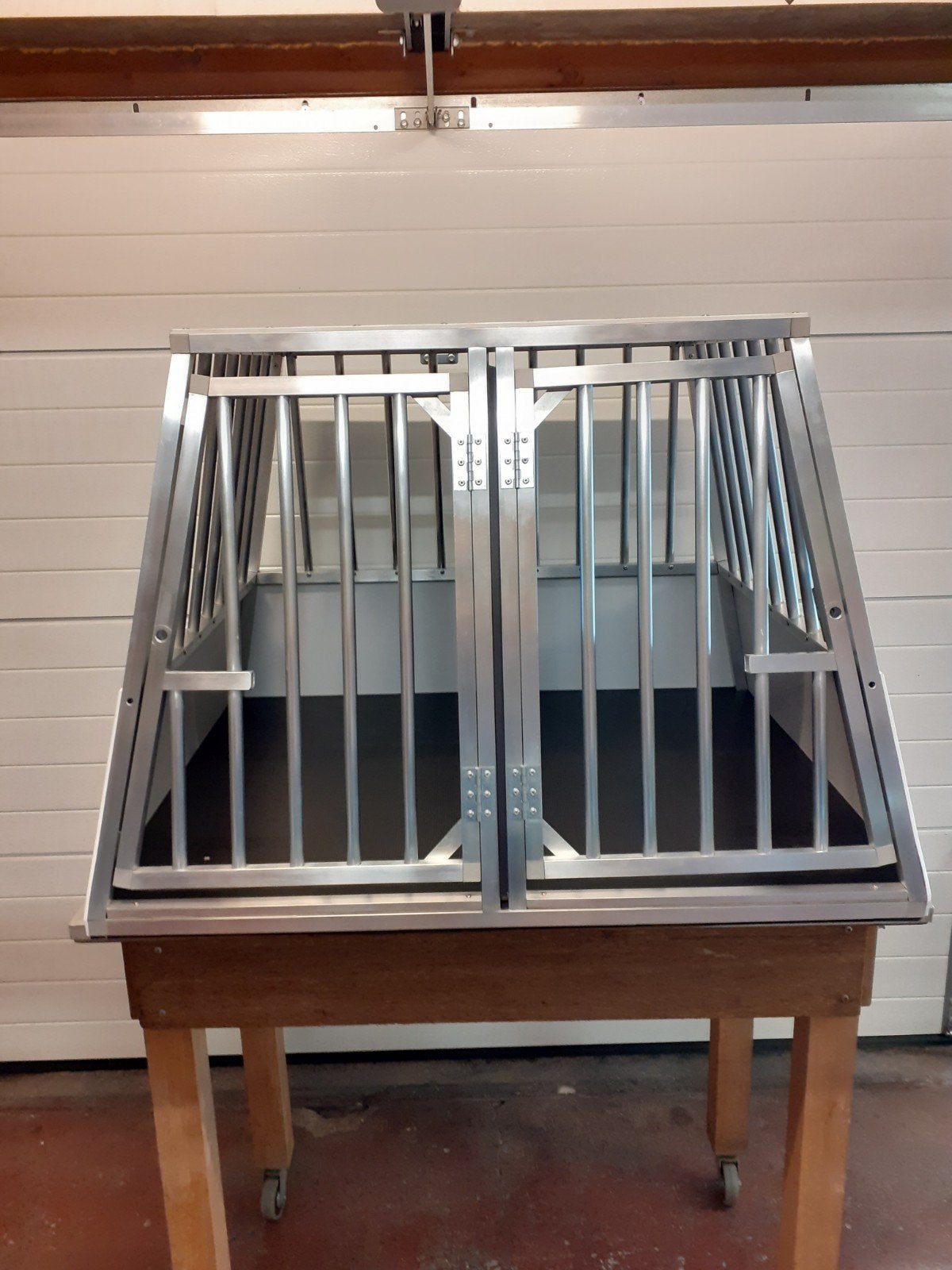 Dubbele autobench, Dieren en Toebehoren, Hondenbenches, Ophalen