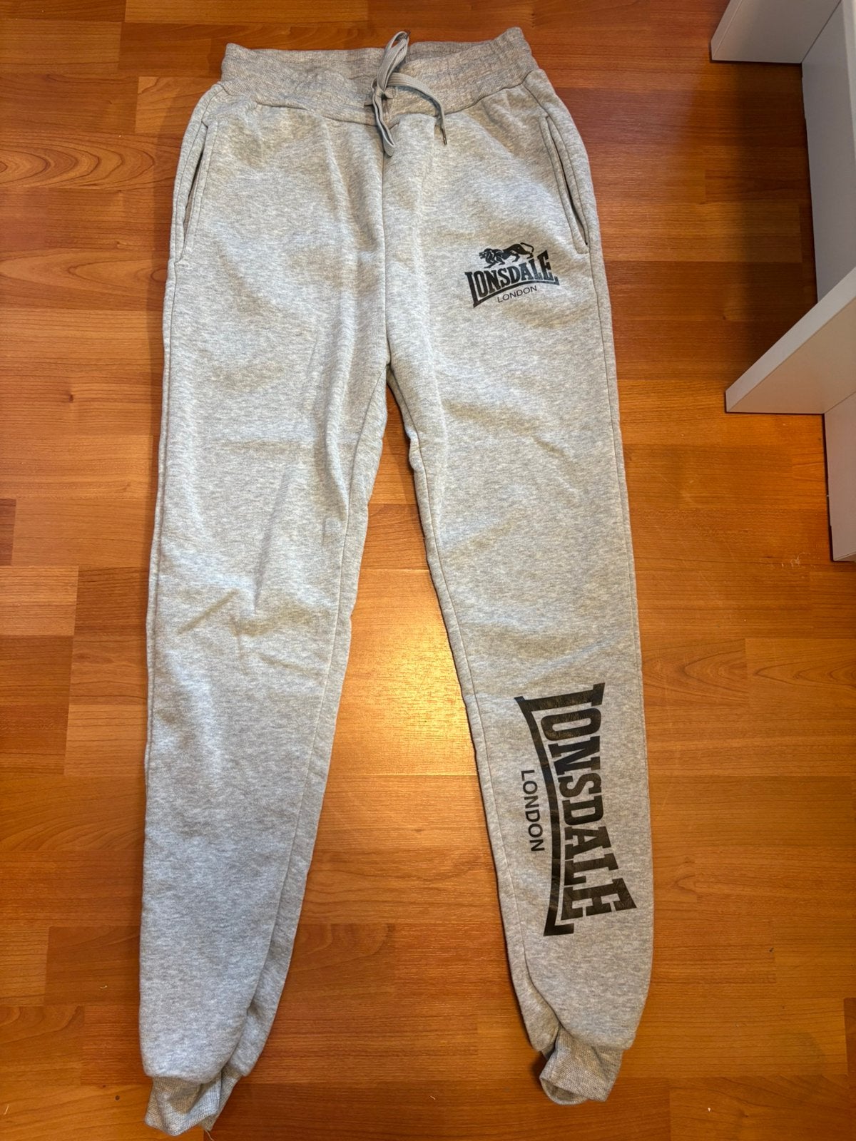 Joggingbroek dames, Vêtements | Femmes, Vêtements de sport, Enlèvement ou Envoi, Comme neuf
