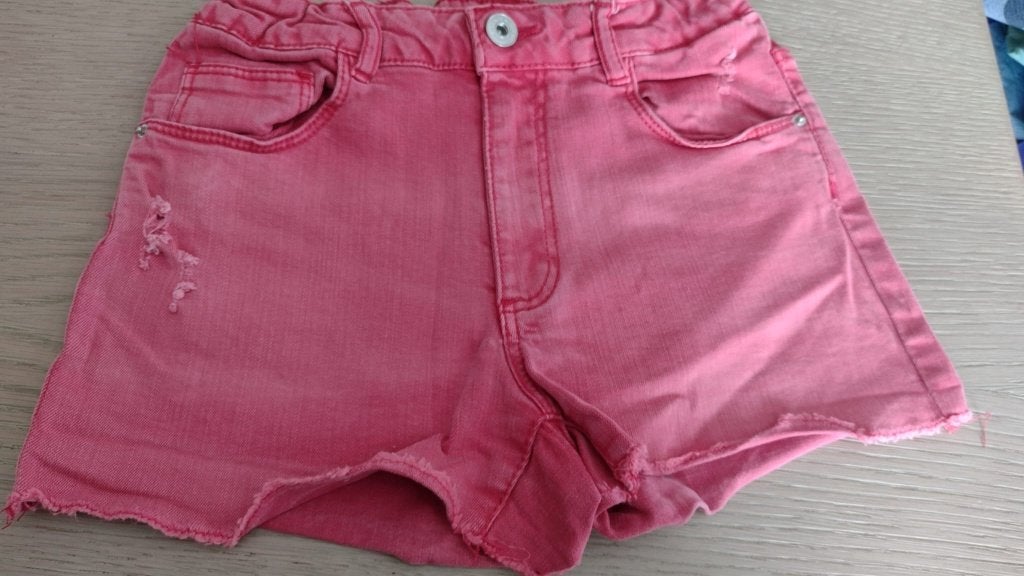 ZARA rode short maat 152, Broek, Meisje, Ophalen of Verzenden, Zo goed als nieuw