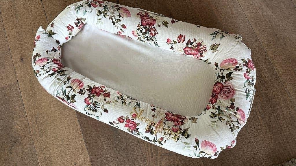Dockatot Sleepyhead deluxe babynestje als nieuw, Ophalen, Zo goed als nieuw, Overige typen