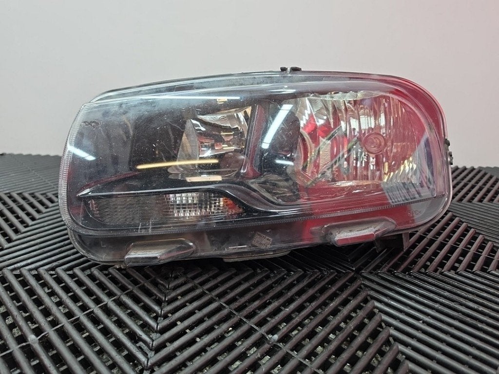 PHARE / OPTIQUE AVANT GAUCHE Citroën C4 Cactus (0B / 0P), Citroën, Valeo, Utilisé, 100, rue de Courcelles
75017  Paris, FR
