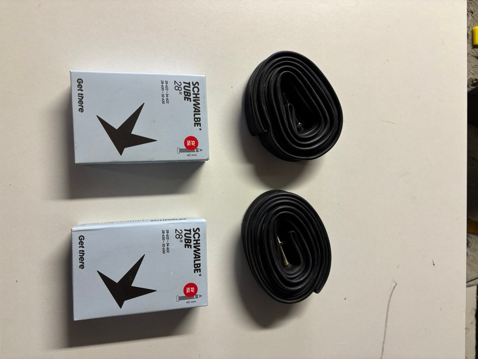 4x Binnenband Schwalbe SV16 28 28/32-622/630 - 40mm ventiel, Ophalen, Zo goed als nieuw