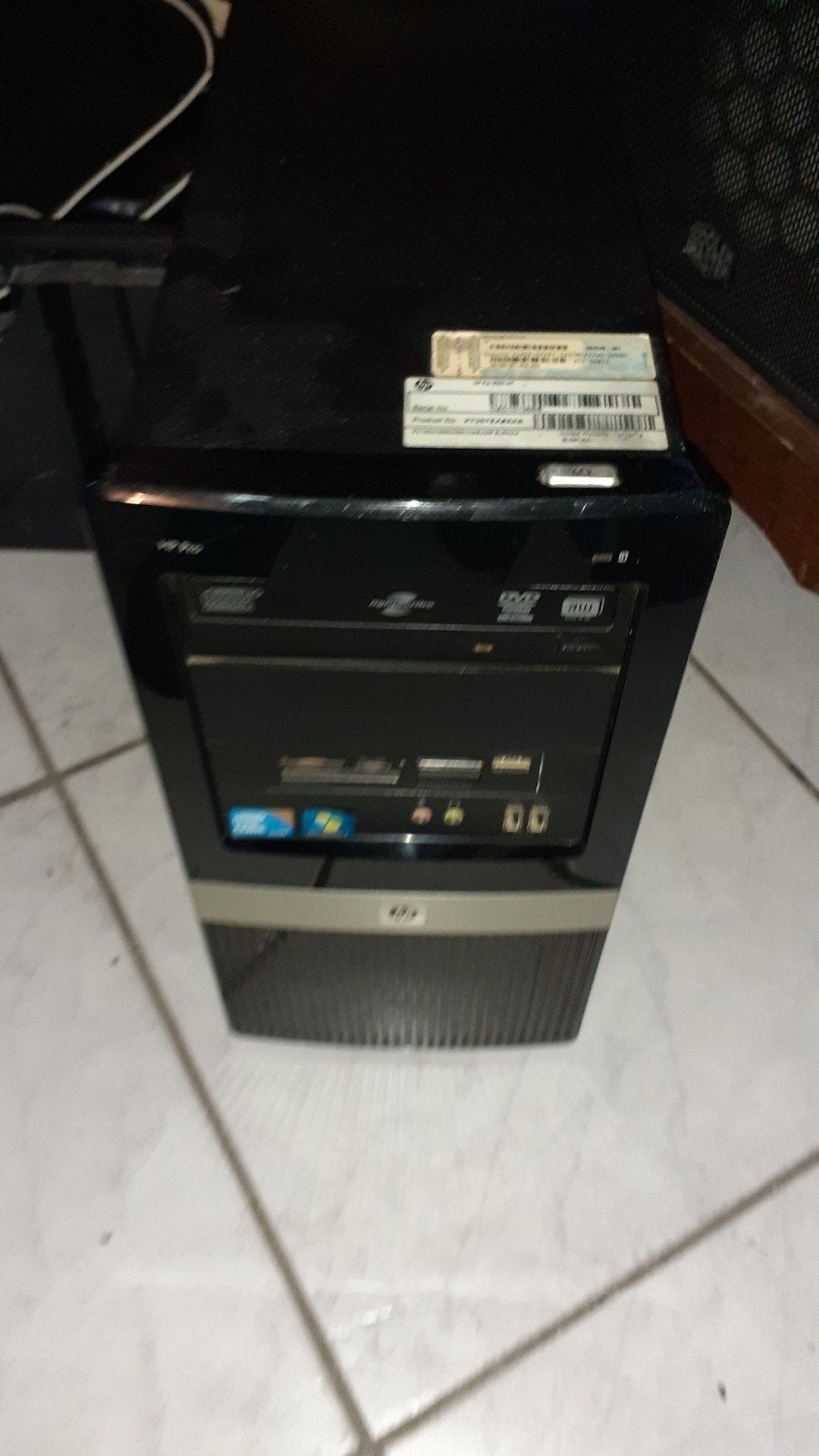 Pc met monitor 22.en keyboard, Ophalen of Verzenden, Met monitor