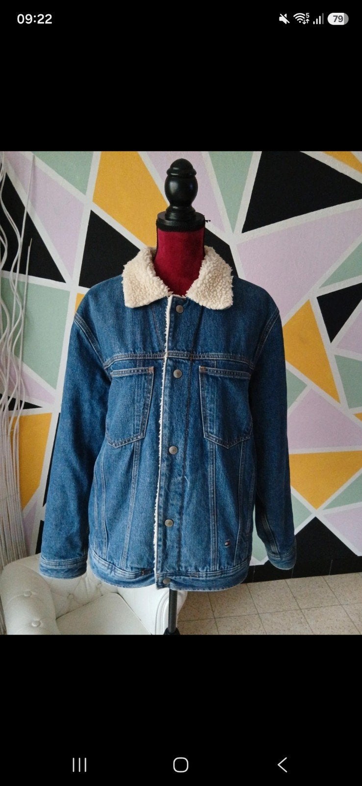 veste en jeans tommy, Vêtements | Hommes, Jeans, Enlèvement