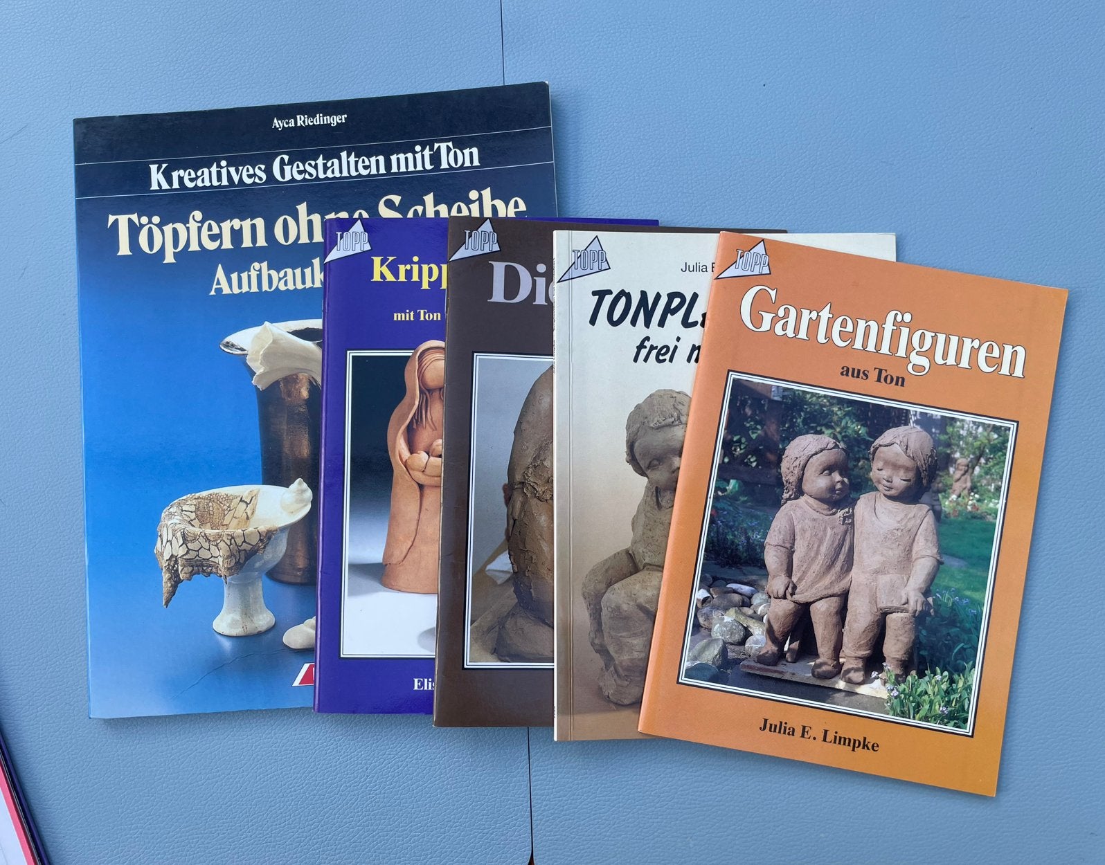 Boekjes betr. boetseren figuren in klei ( keramiek), Boeken, Ophalen of Verzenden, Zo goed als nieuw