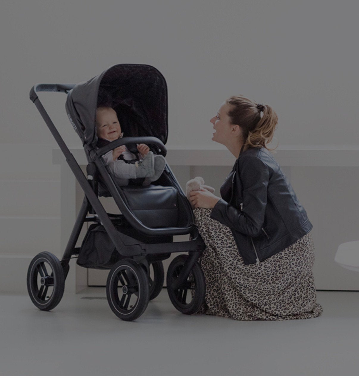 Kinderwagen Dubatti One met voetenzak, verzorgingstas, Enfants & Bébés, Poussettes & Combinaisons, Enlèvement ou Envoi, Comme neuf
